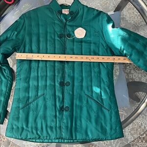 VINTAGE Plum Blossoms MADE IN CHINA Emerald Green Coat. Excellent/Never Worn.